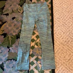 Lululemon wunder under cropped leggings size 4